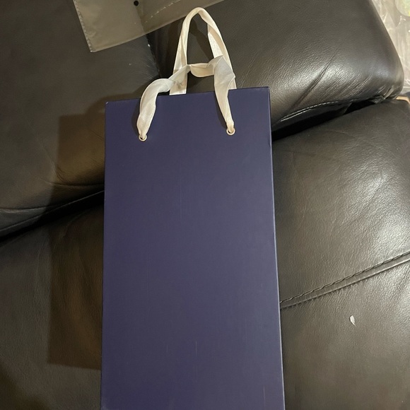 Wireless Speaker Bottle User Manual - Picture 6 of 10